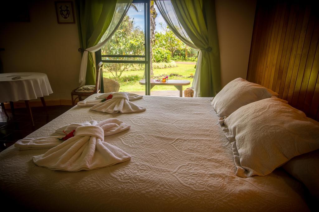 O'Tai Hotel Hanga Roa Bagian luar foto