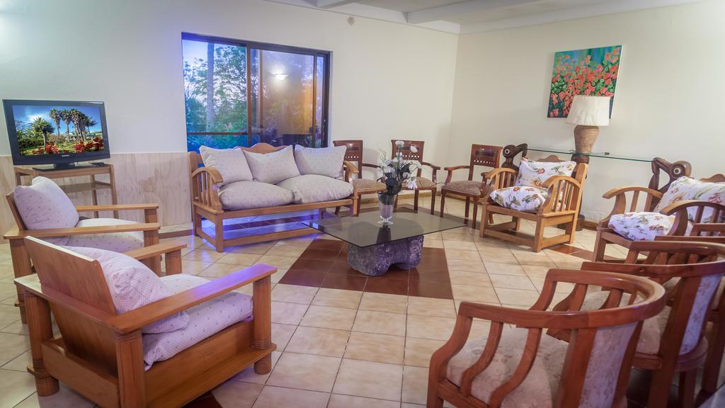 O'Tai Hotel Hanga Roa Bagian luar foto